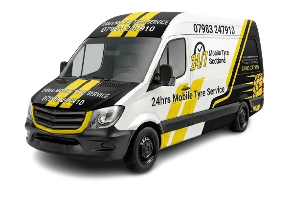 Nation Wide Tyre Fittings technician fitting a tyre roadside